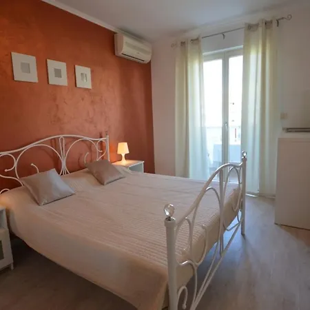 Guesthouse Mila Rovinj Exterior foto